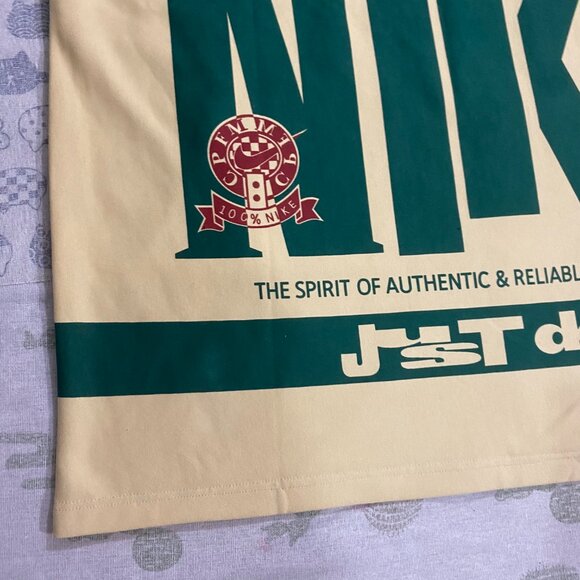 Nike Unisex Longsleeve Cream and Green Polos - Picture 8 of 8